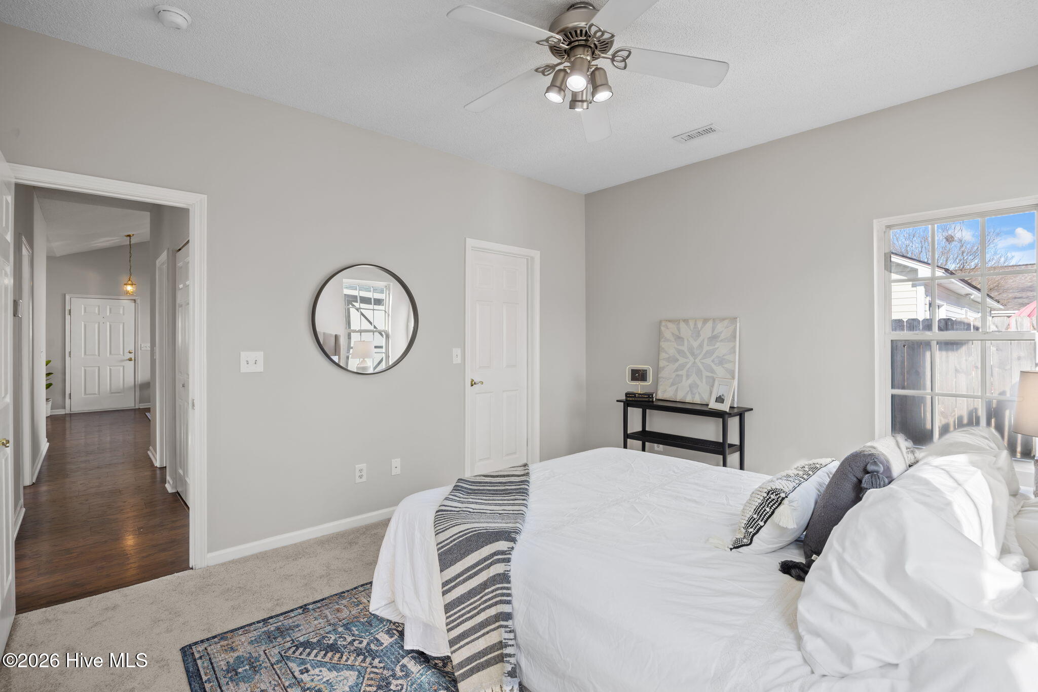 100557931 | Photo 13