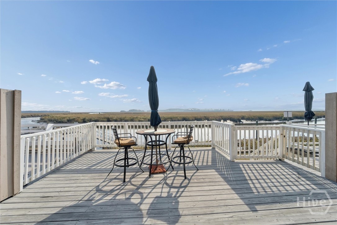 Imagine waking up to this view every morning, or ending your day with this vantage at sunset.
