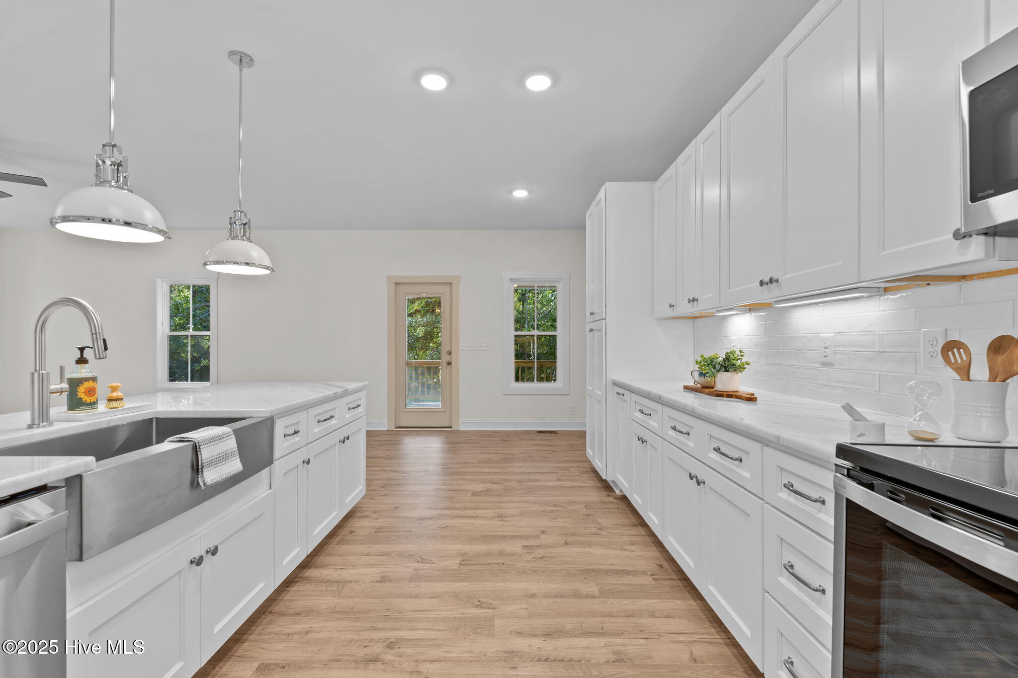 130 Torrey Pines Lane