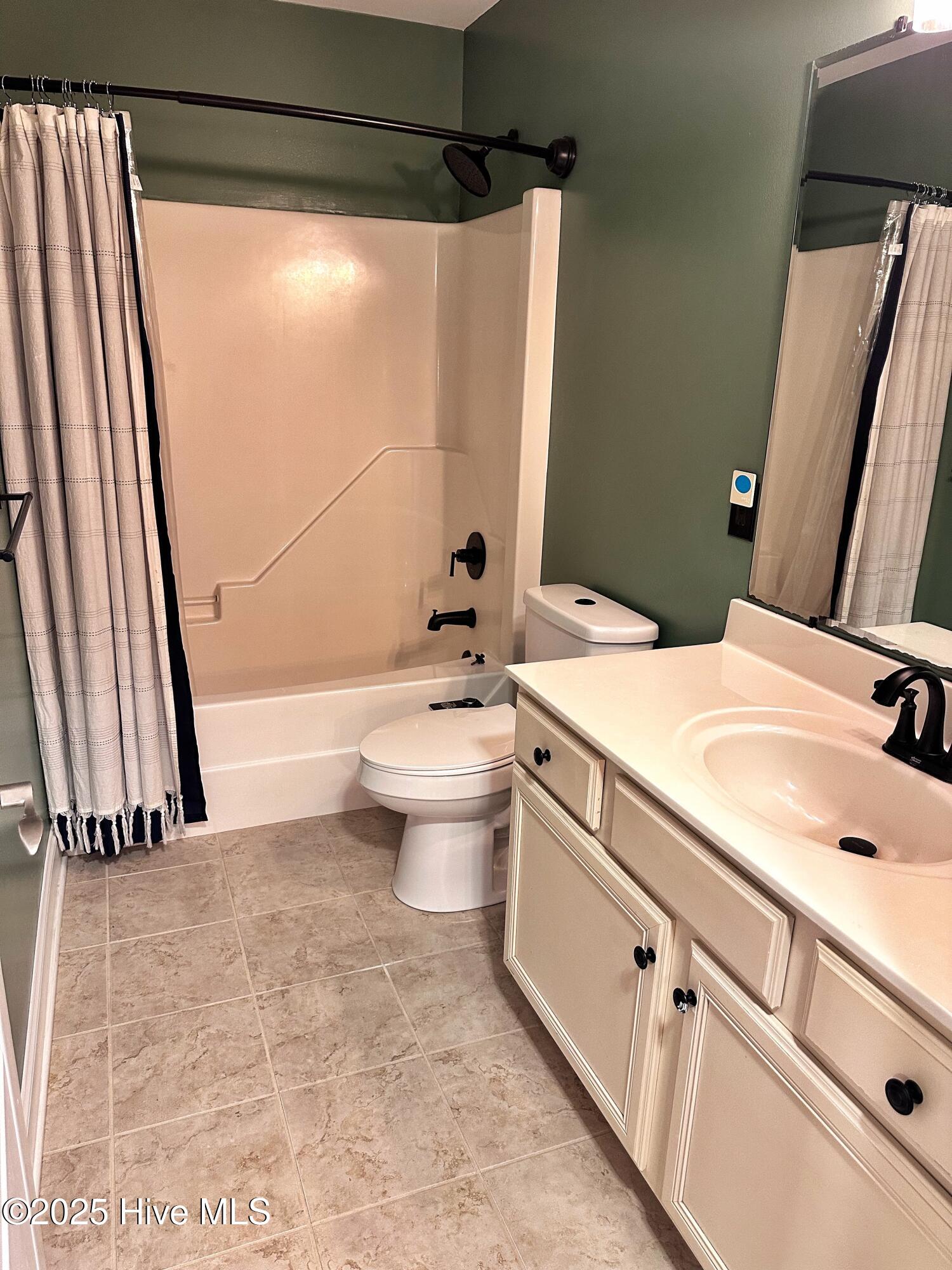 100522980 | Photo 33