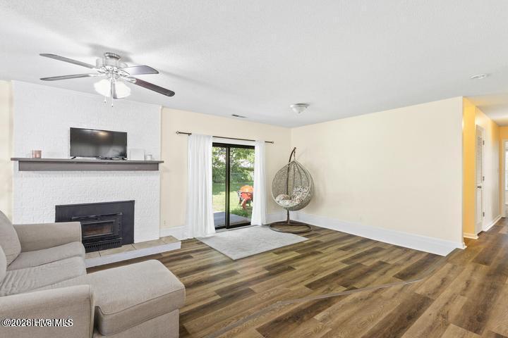 2039 Hunters Ridge Drive,Midway Park