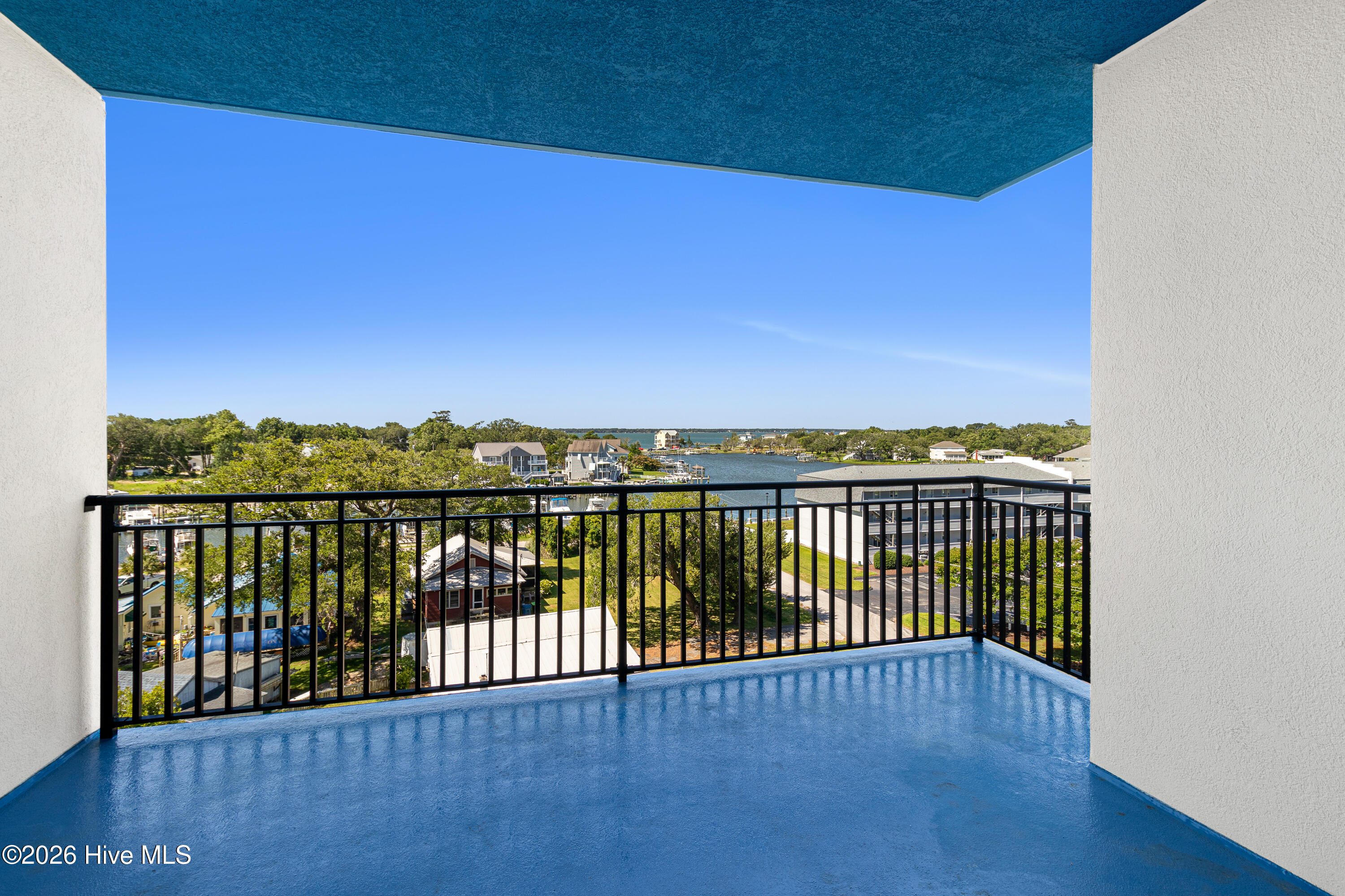 4425 Arendell 402 Harborside Club,Morehead City