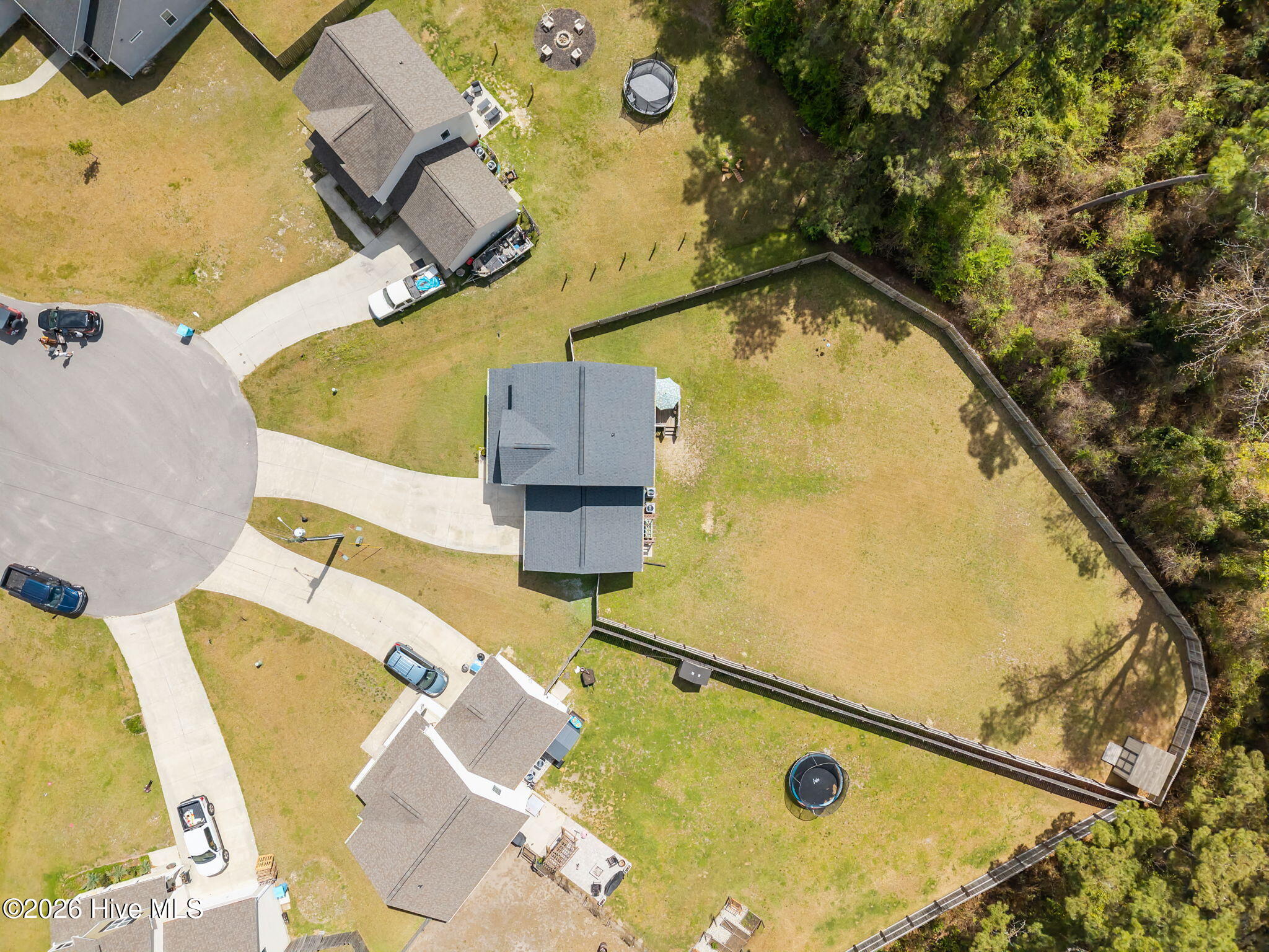 100564221 | Photo 52