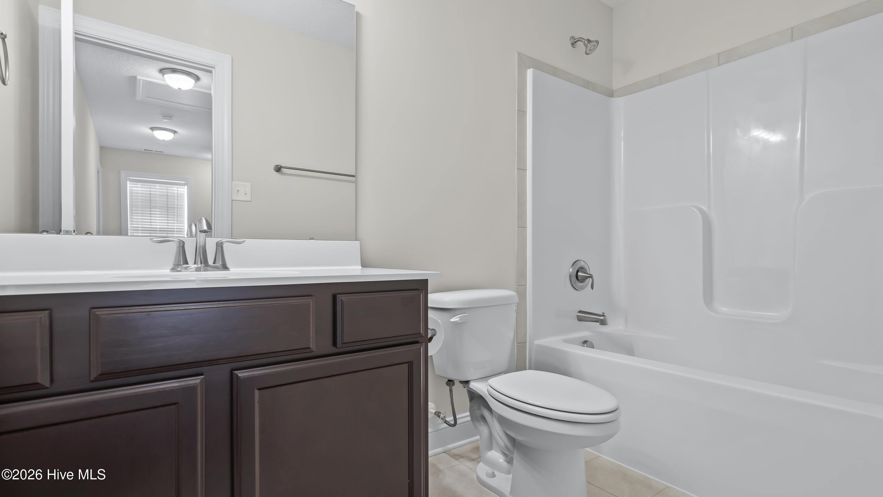 100563871 | Photo 17