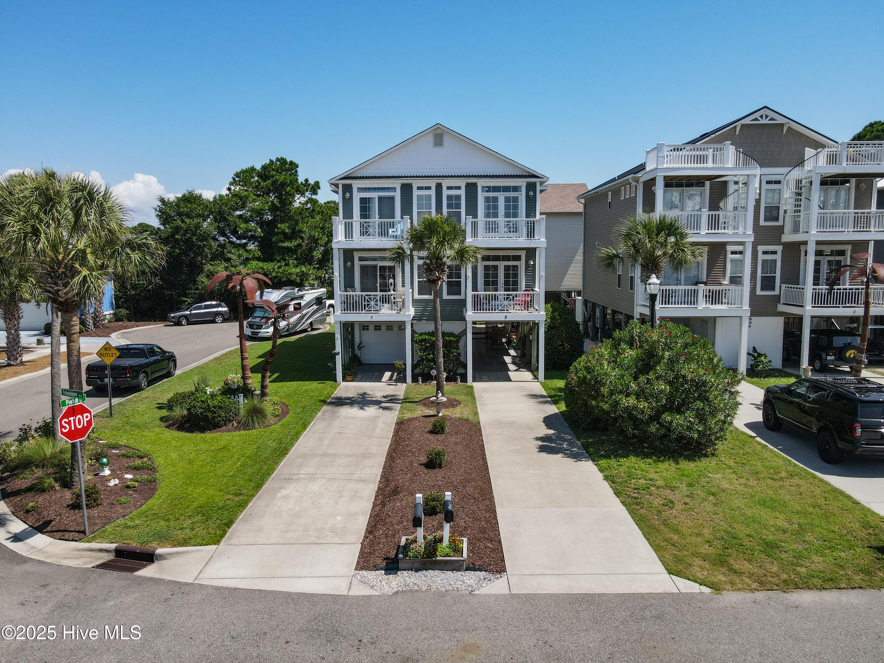 606 Tennessee Avenue Unit 2, Carolina Beach, NC 28428 – photo 3: Photo Jul 23 2025, 11 35 35 AM