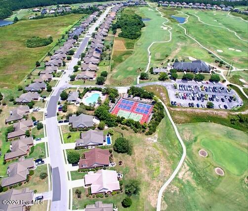 100565502 | Photo 47