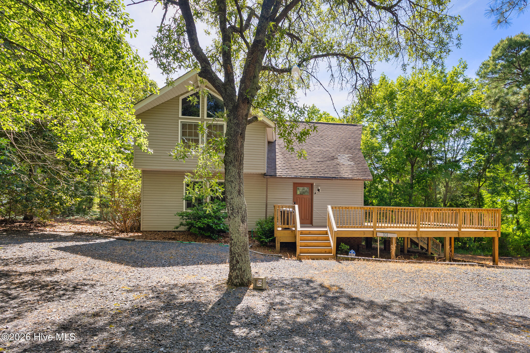103 Round Oak, Seven Lakes, North Carolina, 3 Bedrooms Bedrooms, 6 Rooms Rooms,2 BathroomsBathrooms,Single family residence,For sale,Round Oak,100573862 103 Round Oak, Seven Lakes, North Carolina, 3 Bedrooms Bedrooms, 6 Rooms Rooms,2 BathroomsBathrooms,Single family residence,For sale,Round Oak,100573862