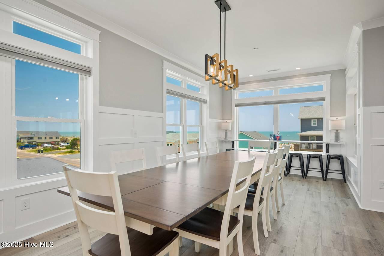 100527522 | Photo 25