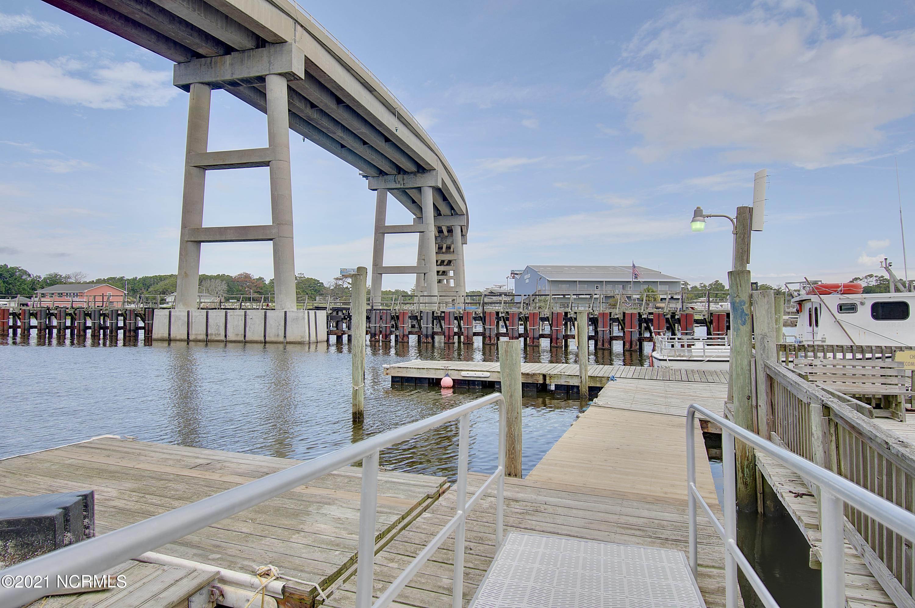 100502162 | Photo 74