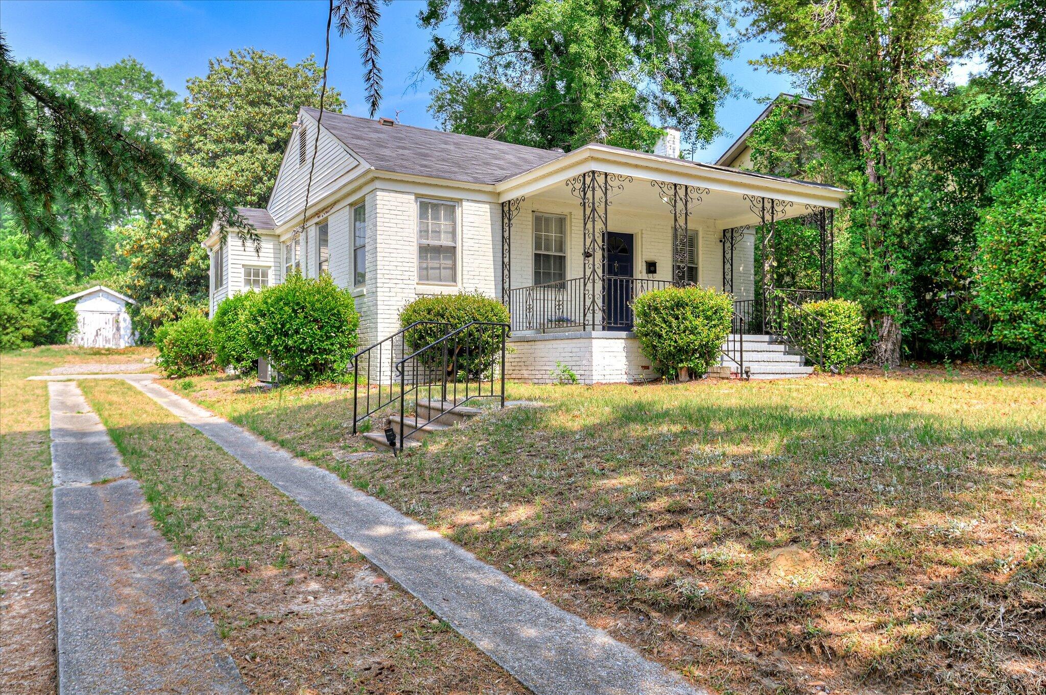 Homes for sale in Augusta, GA | 1447 Heard Ave, Augusta, GA 30904 | MLS# 98256405