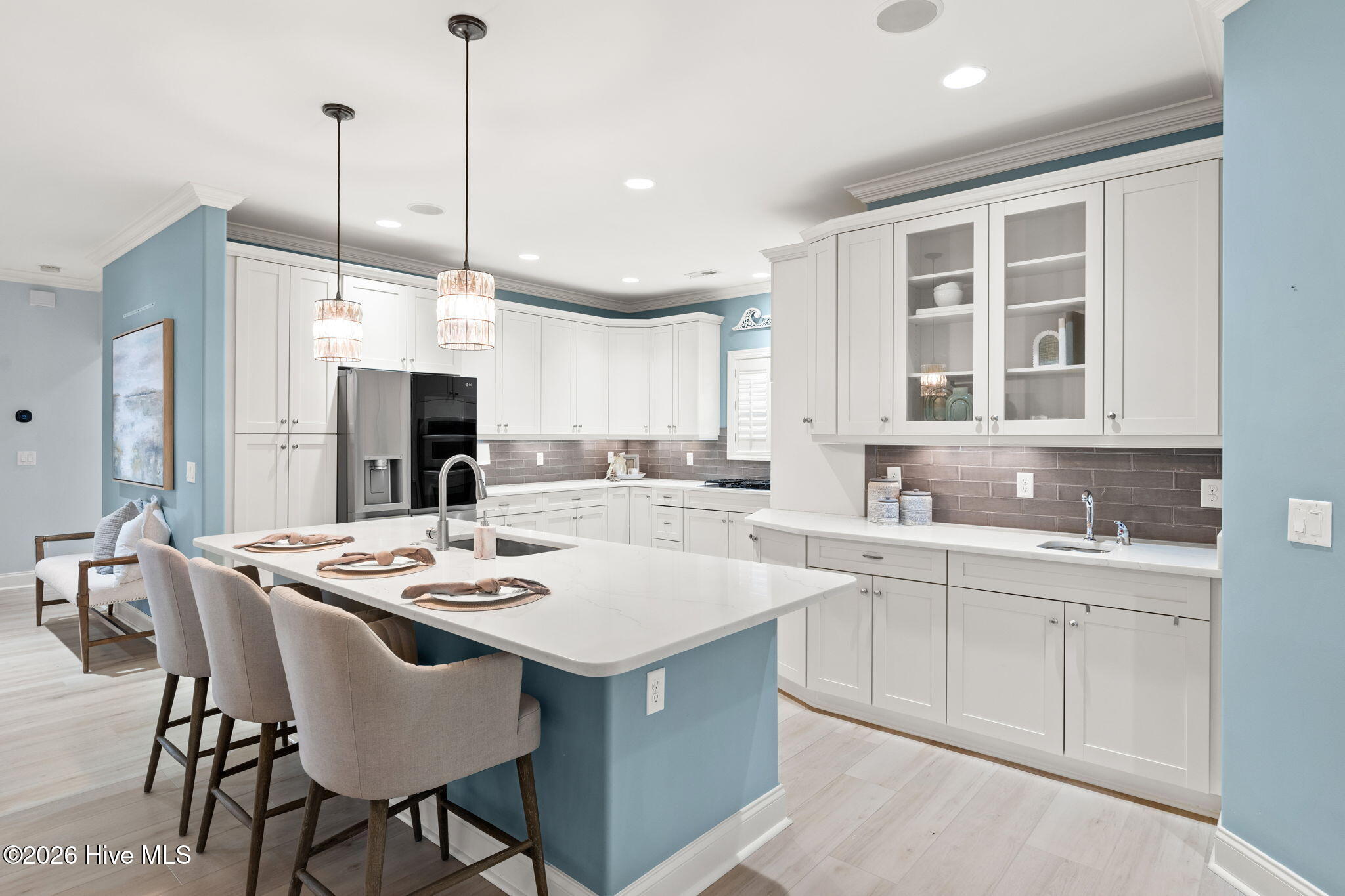 100538069 | Photo 11