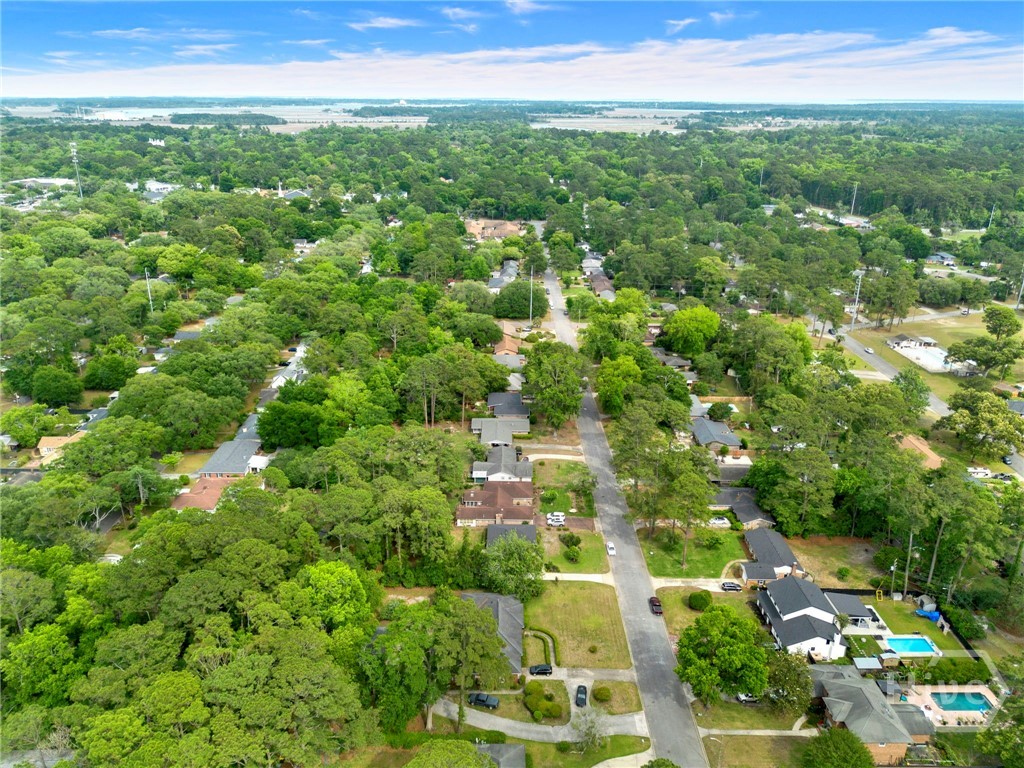 1908 Colonial Drive