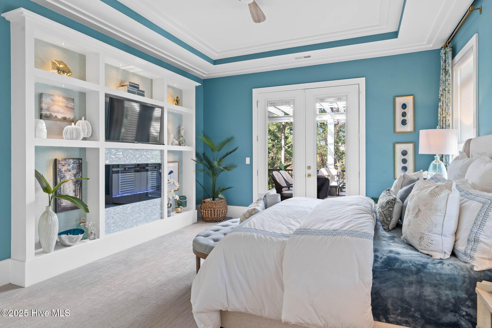 100516902 | Photo 44