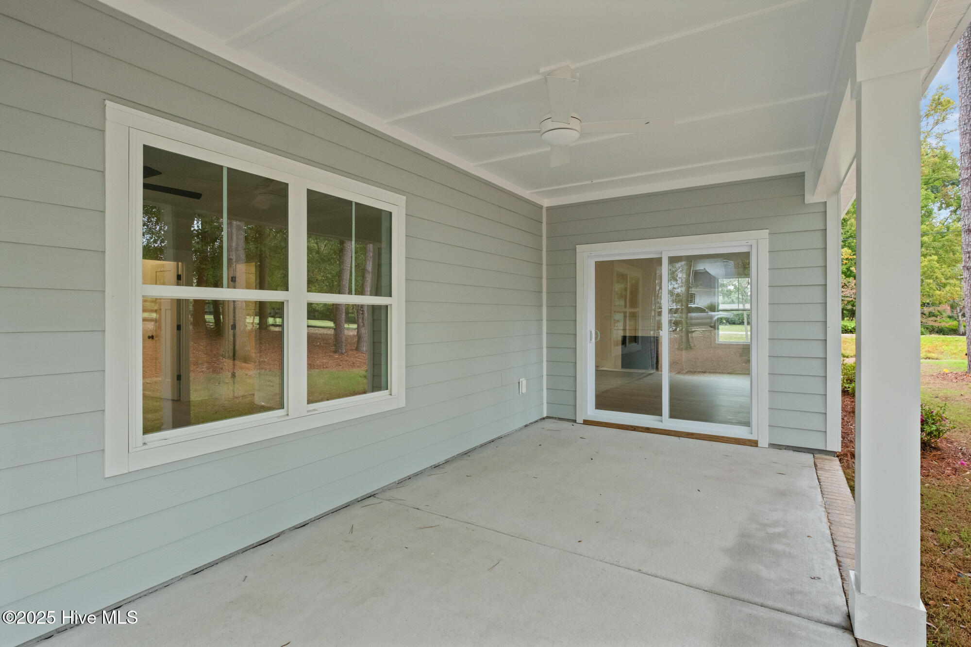 100524304 | Photo 34