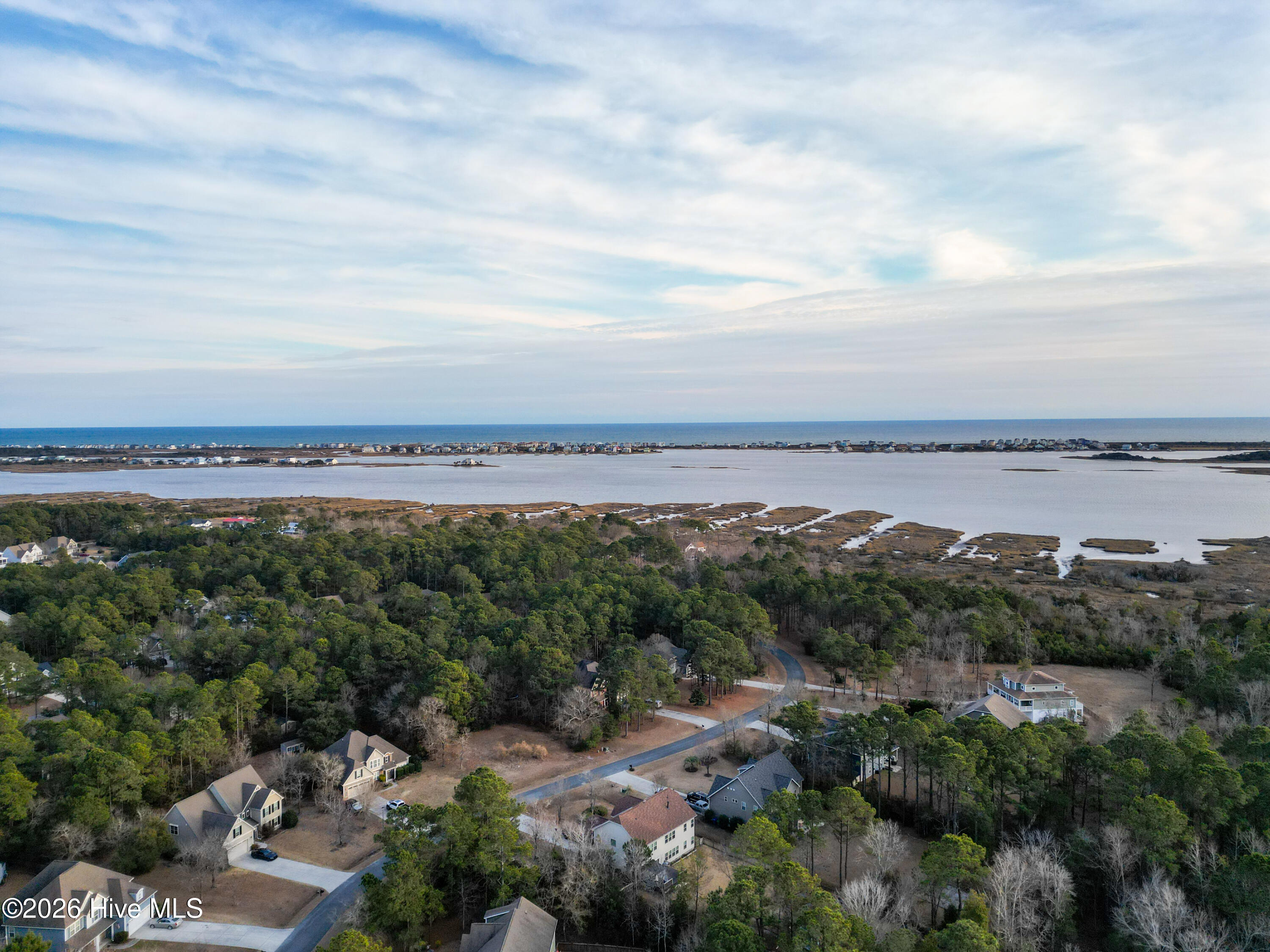 100553861 | Photo 38