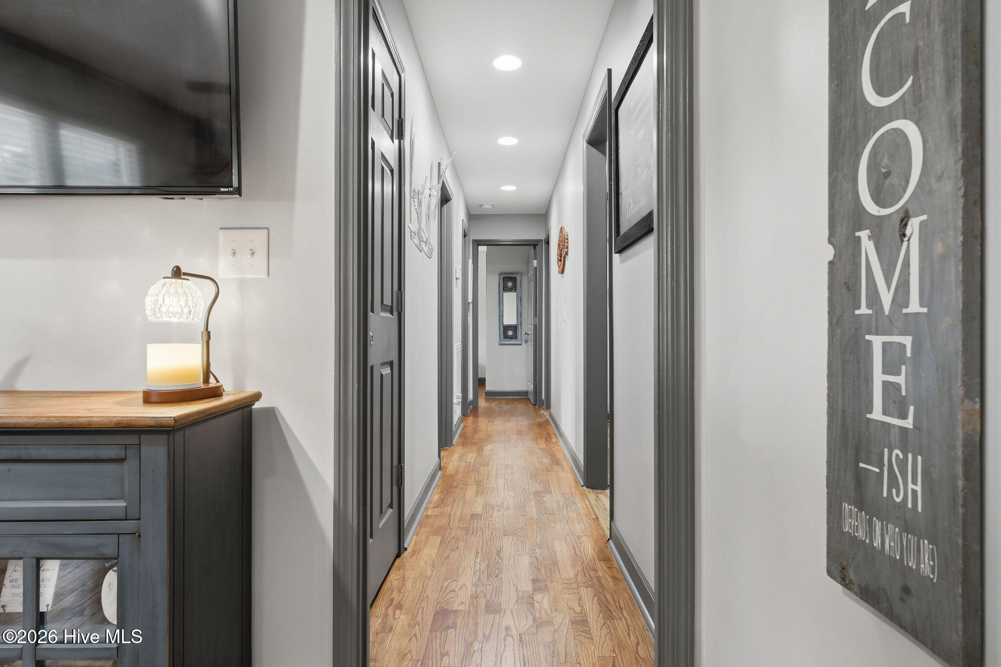 100570539 | Photo 19