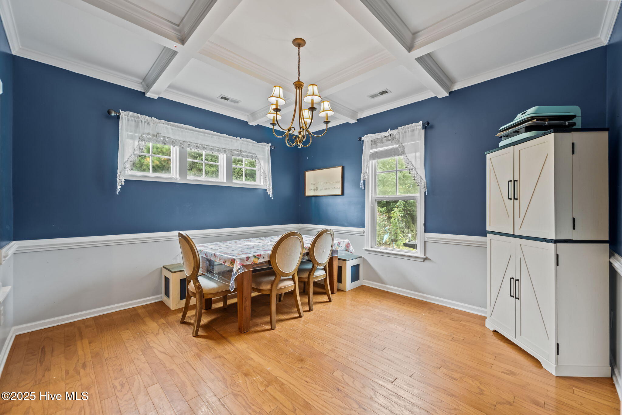 100535491 | Photo 13