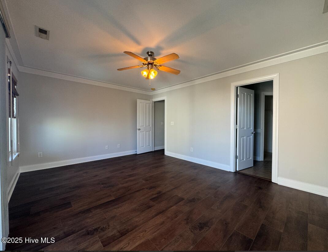 100544063 | Photo 11