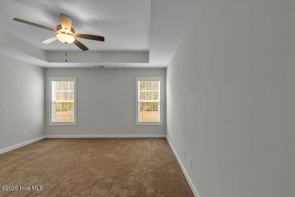 100558571 | Photo 18