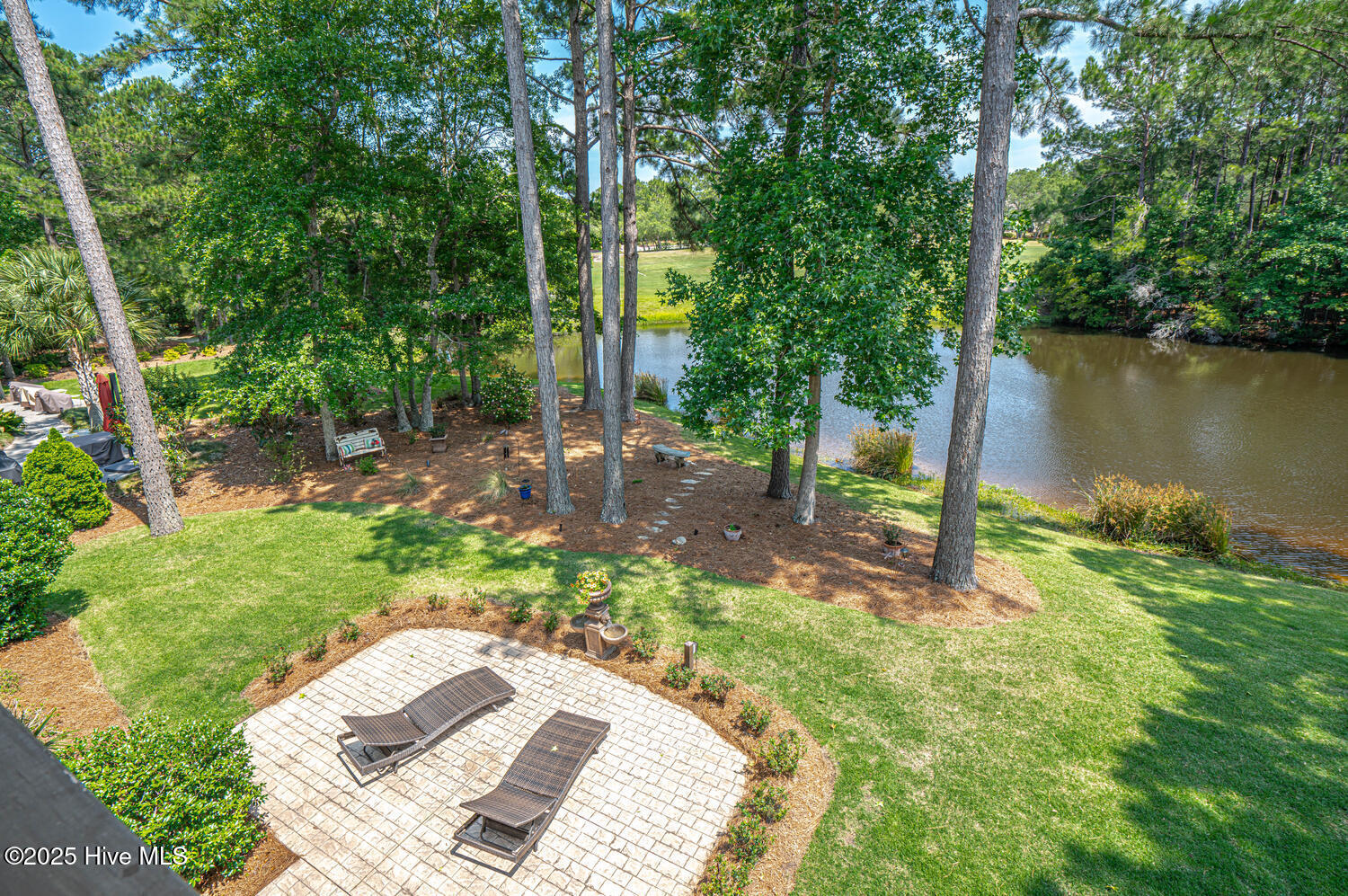 100514685 | Photo 62