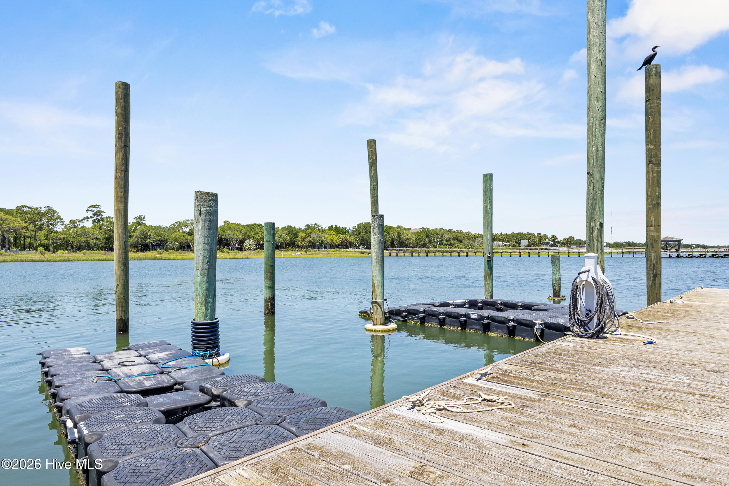 Interior 25' boat slip