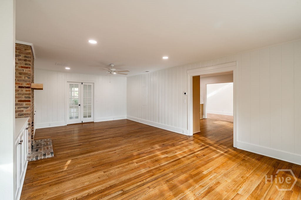 Great Room looking toward kitchen