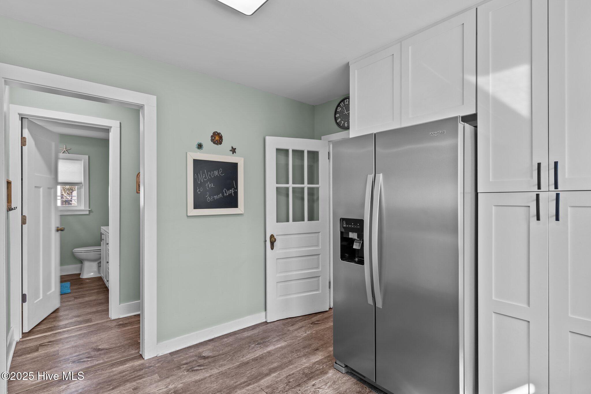 100511198 | Photo 23