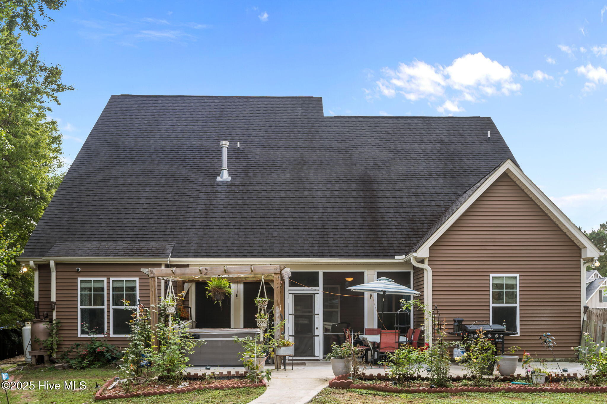 100535491 | Photo 41