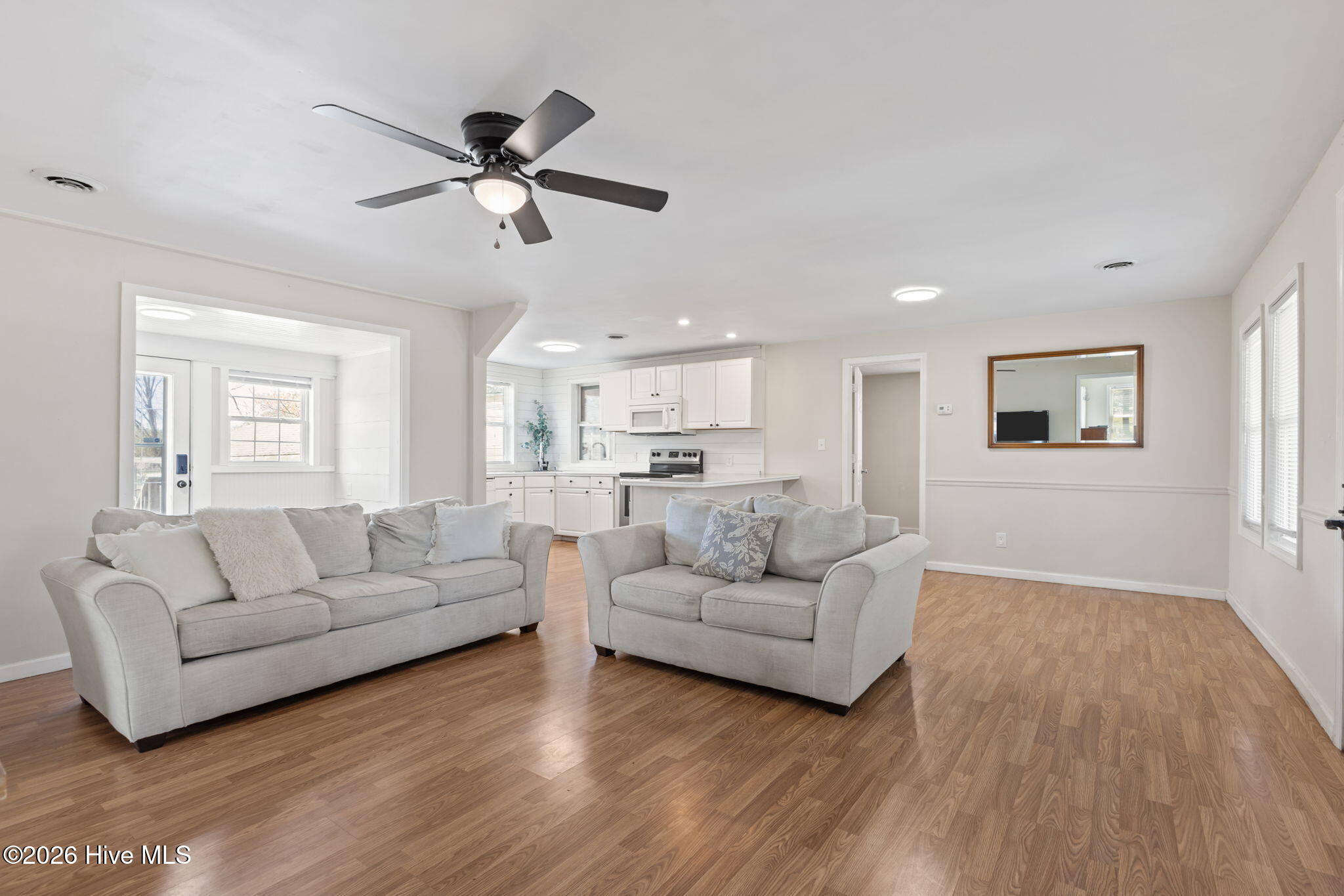 5217 Highway 101,Newport