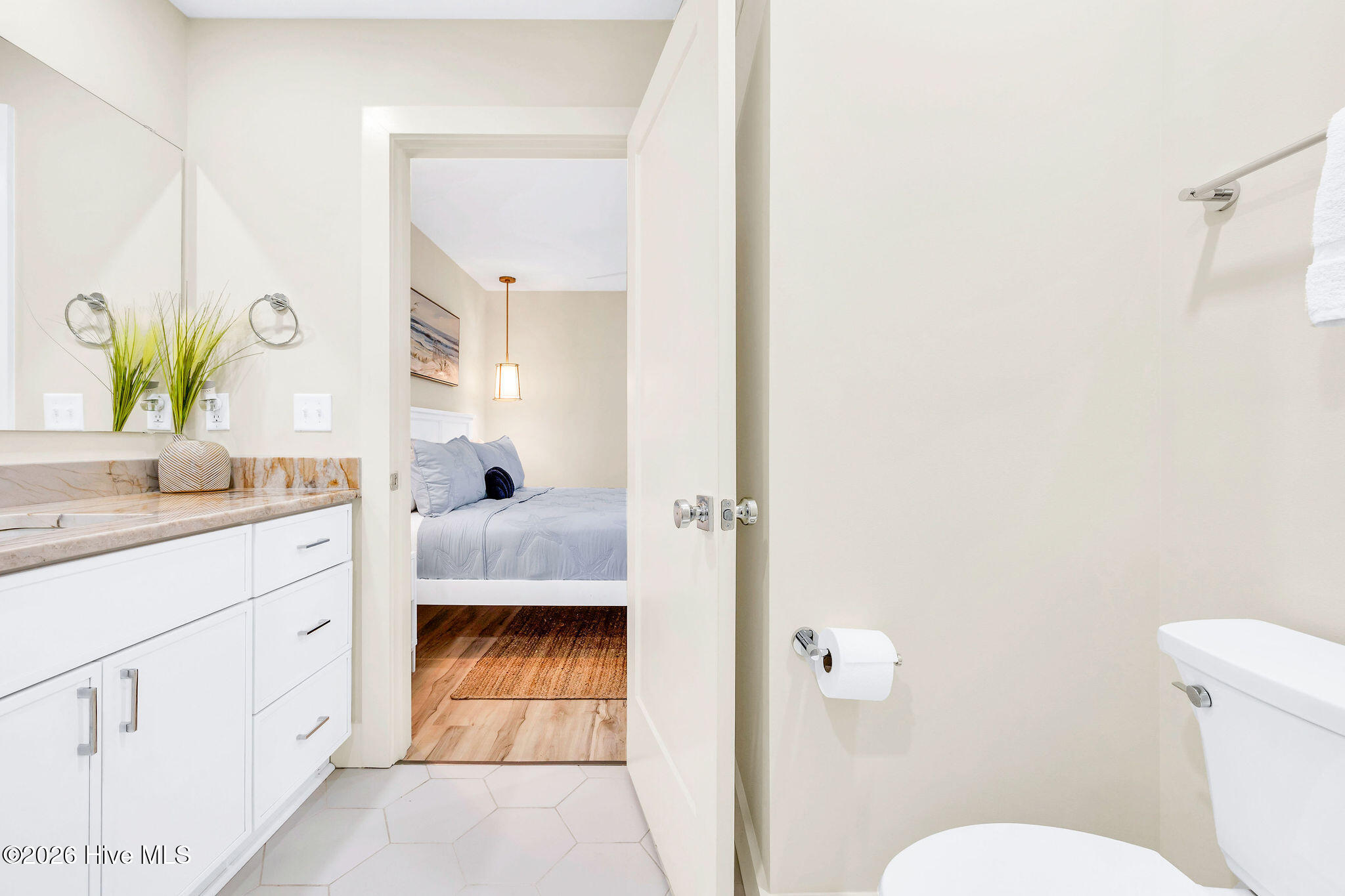 1800 Canal Drive UNIT 305, Carolina Beach, NC, 28428