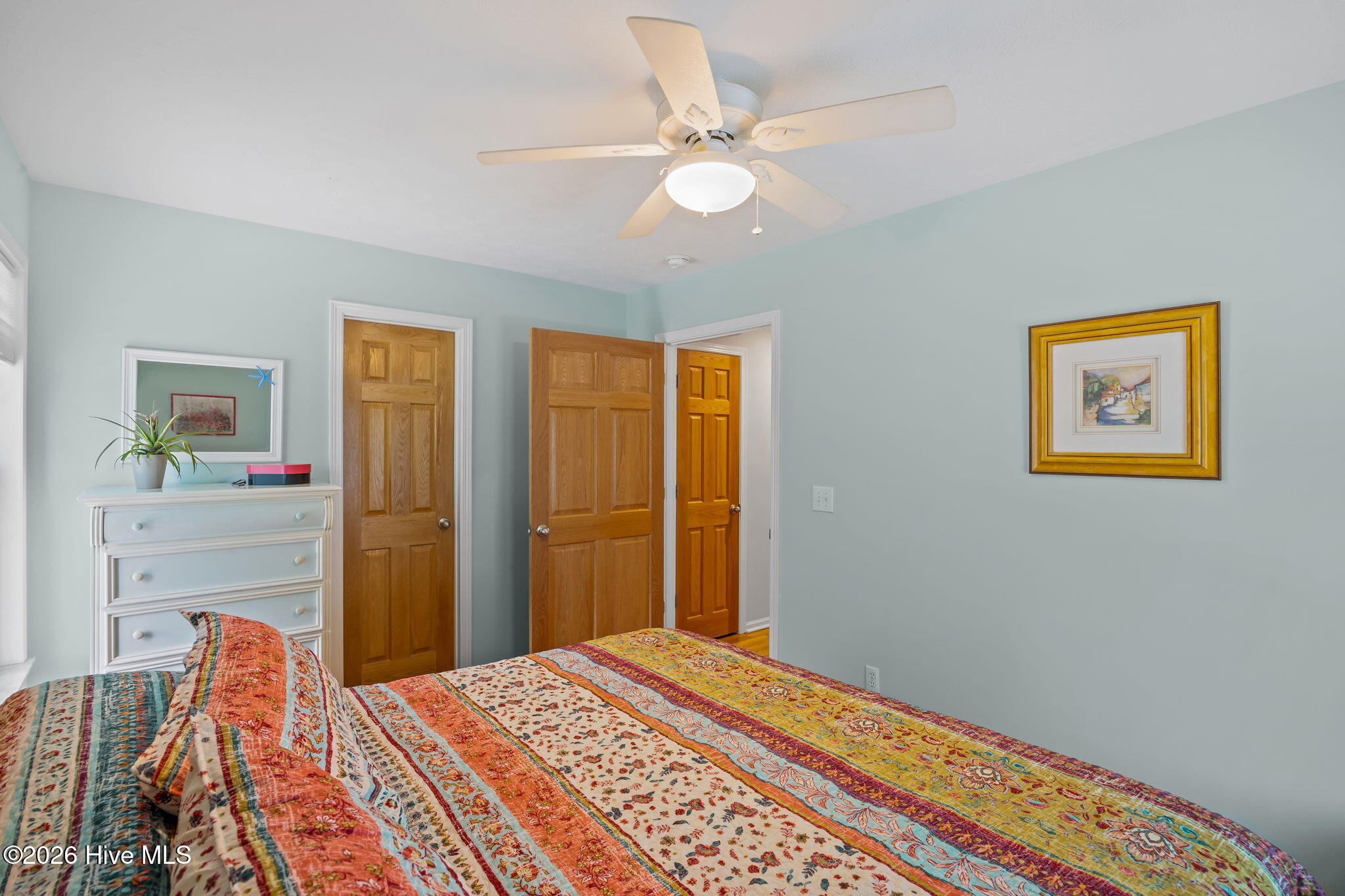 100558416 | Photo 26