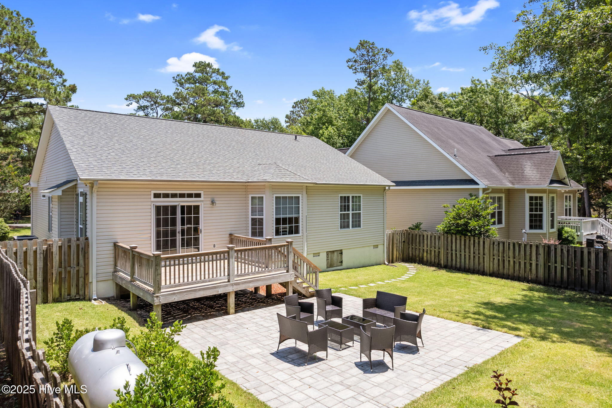 100513652 | Photo 31