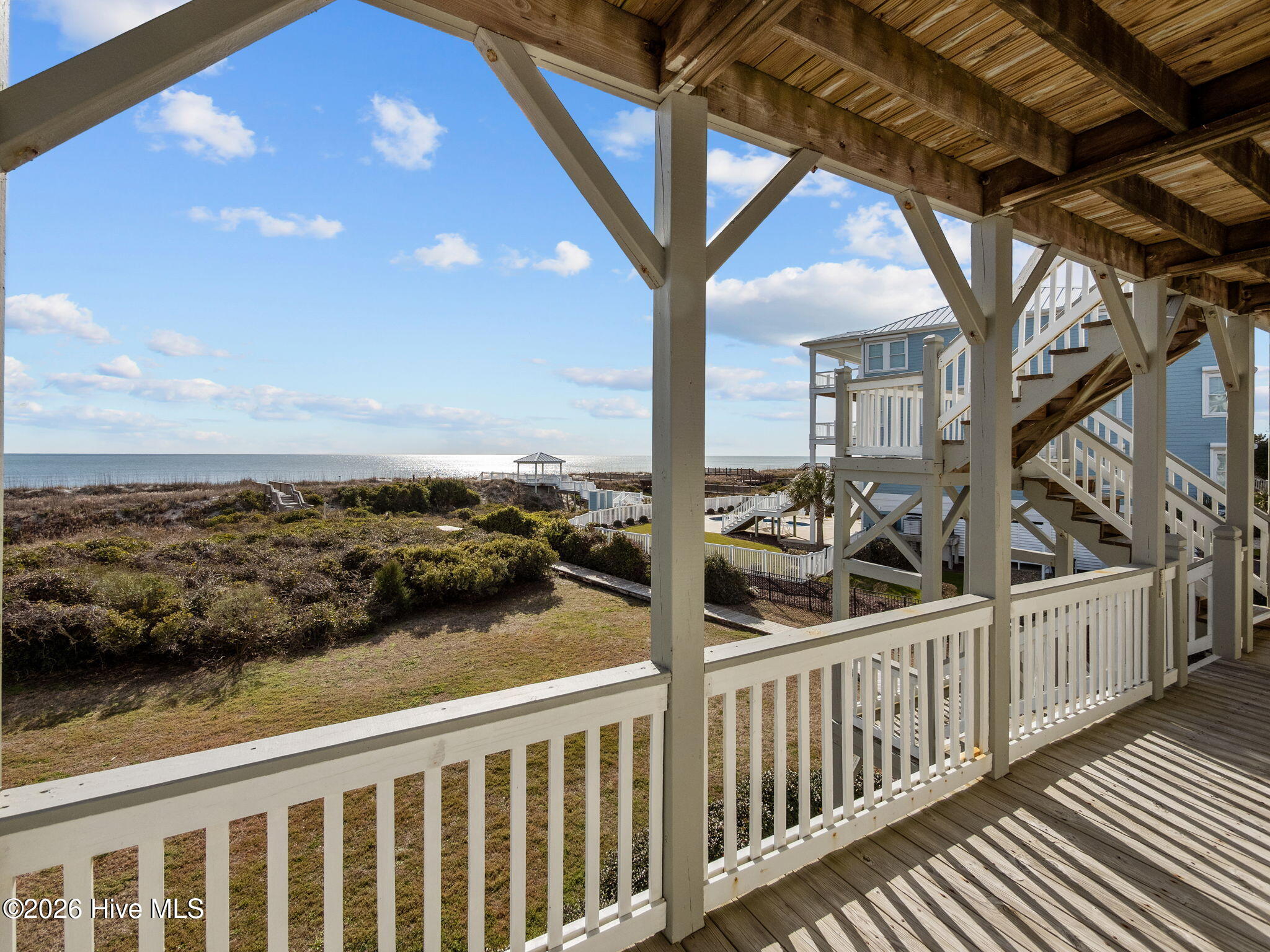 100552936 | Photo 34