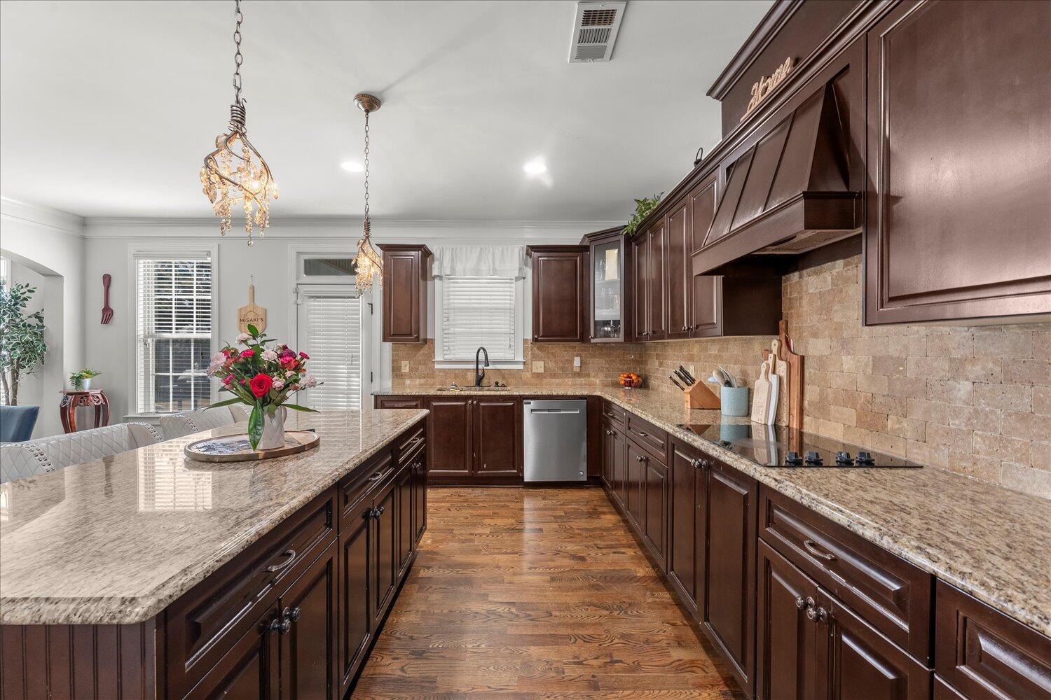 13-5307 Bull St 13