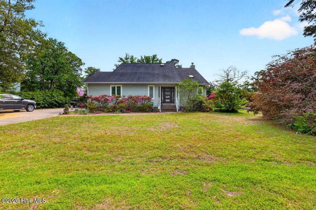 312 Channel Run Drive, New Bern, NC, 28562