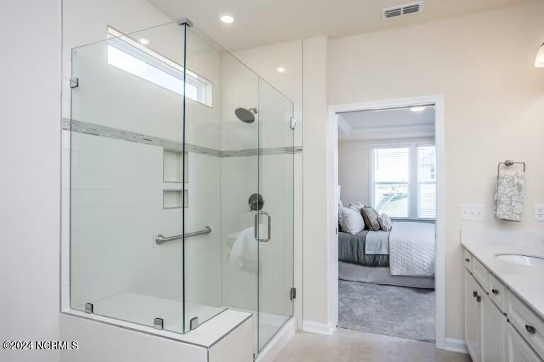 100487801 | Photo 14