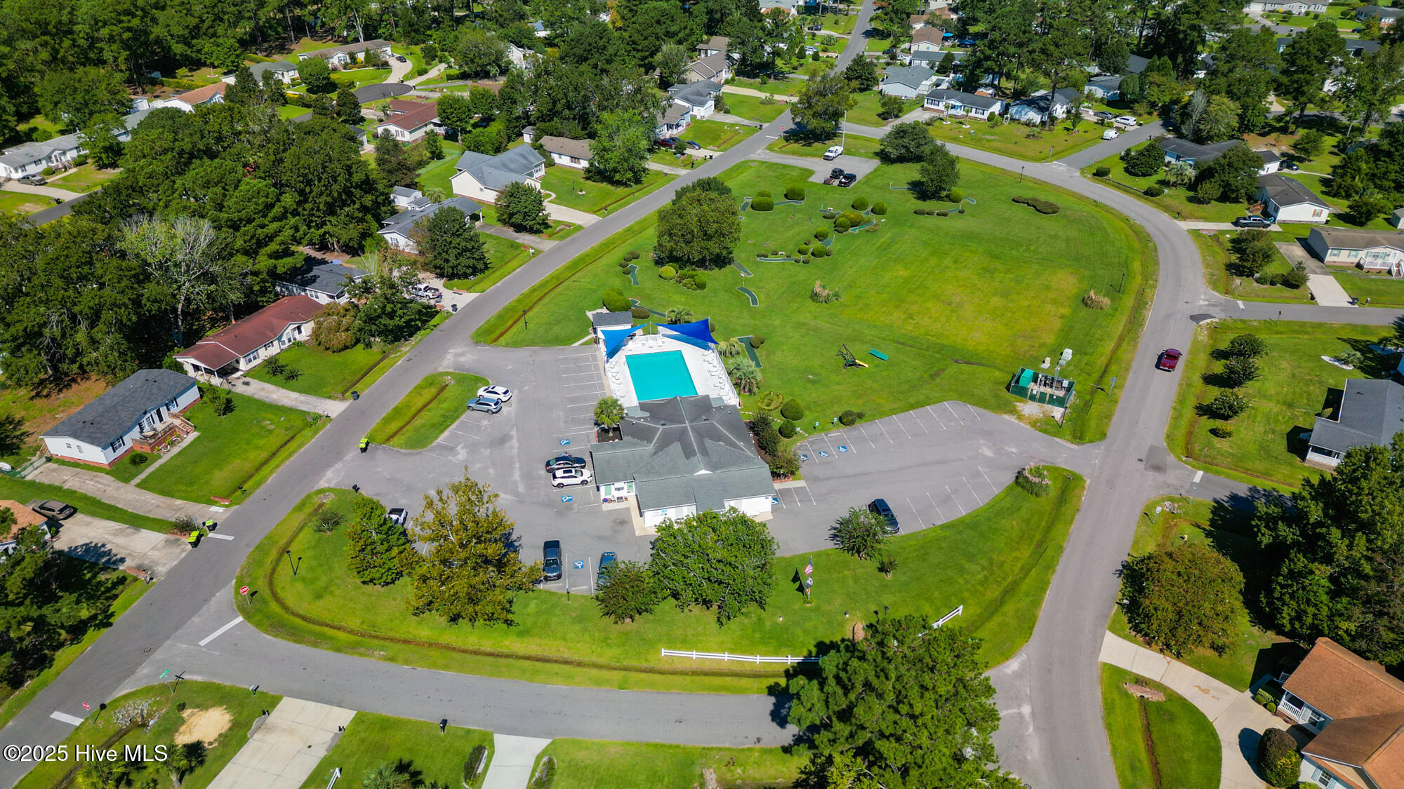 100530895 | Photo 27