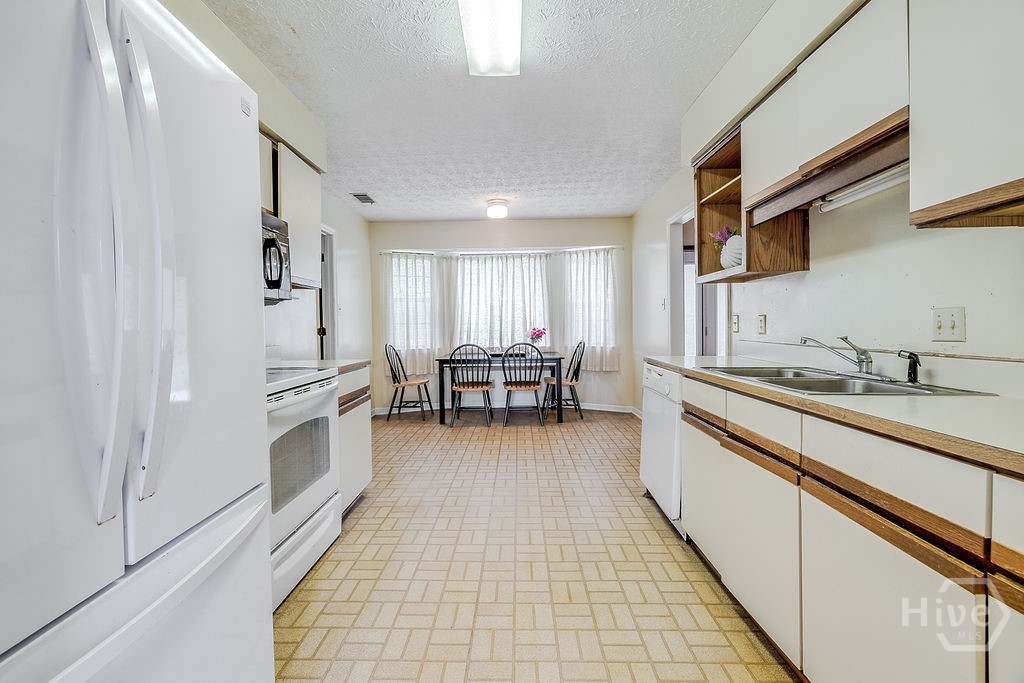 906 Mill Stream Court, Savannah, GA 31419 Listing Photo  12
