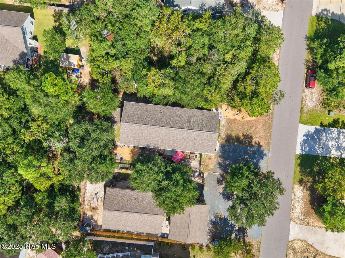 100534389 | Photo 43