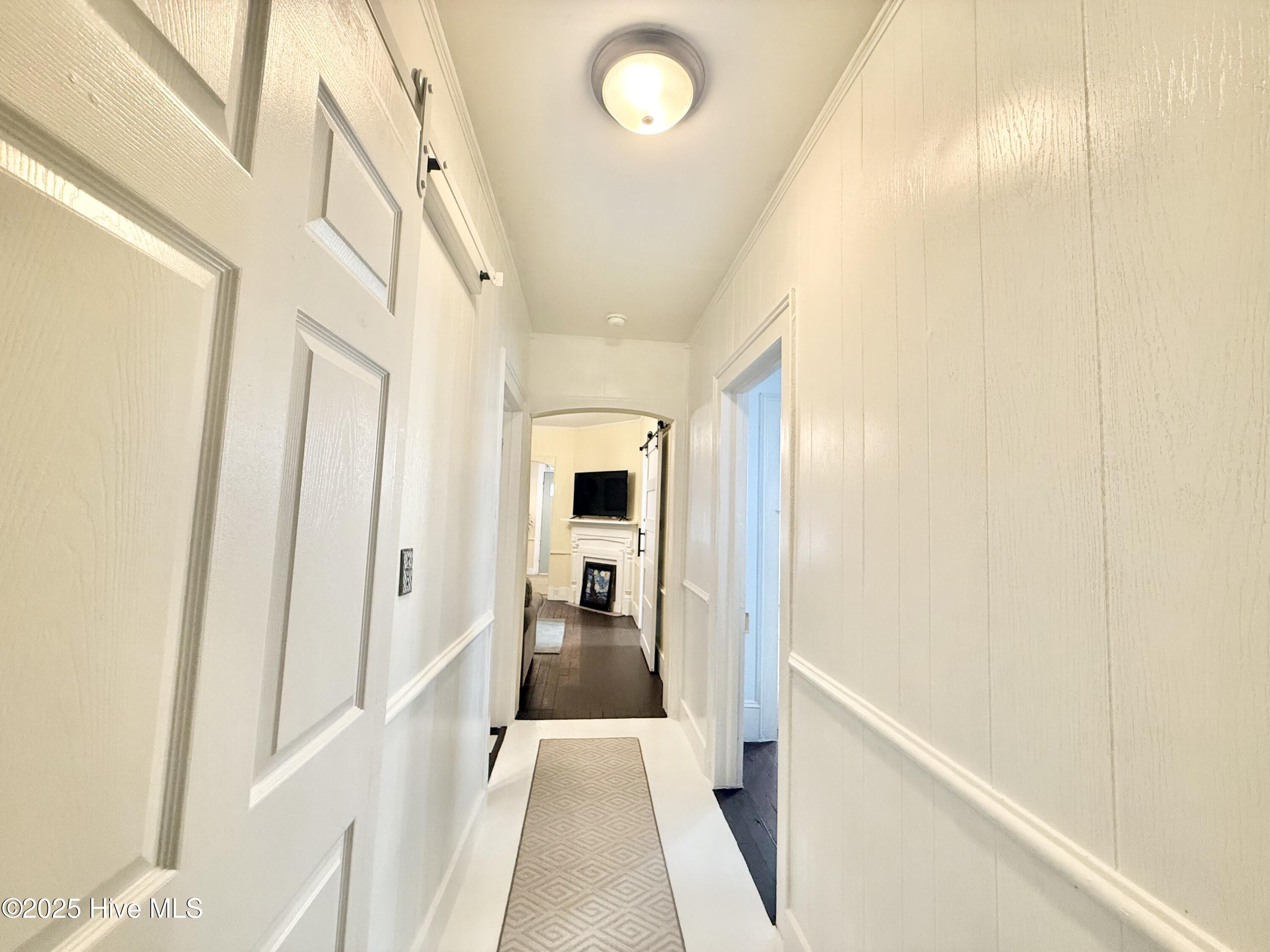 100544093 | Photo 15