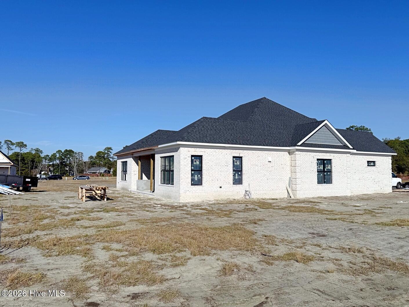 100537475 | Photo 51