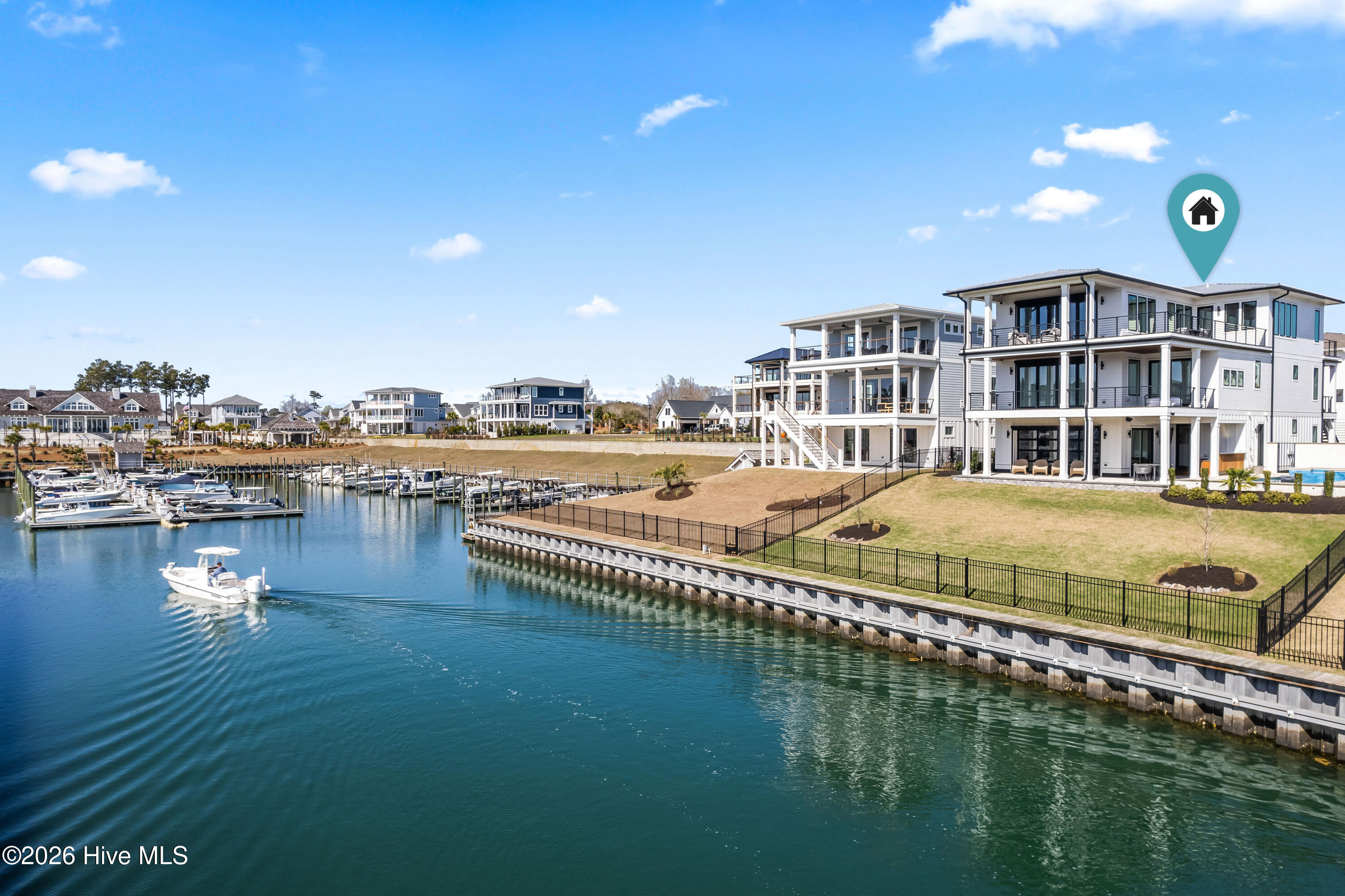 100567165 | Photo 106