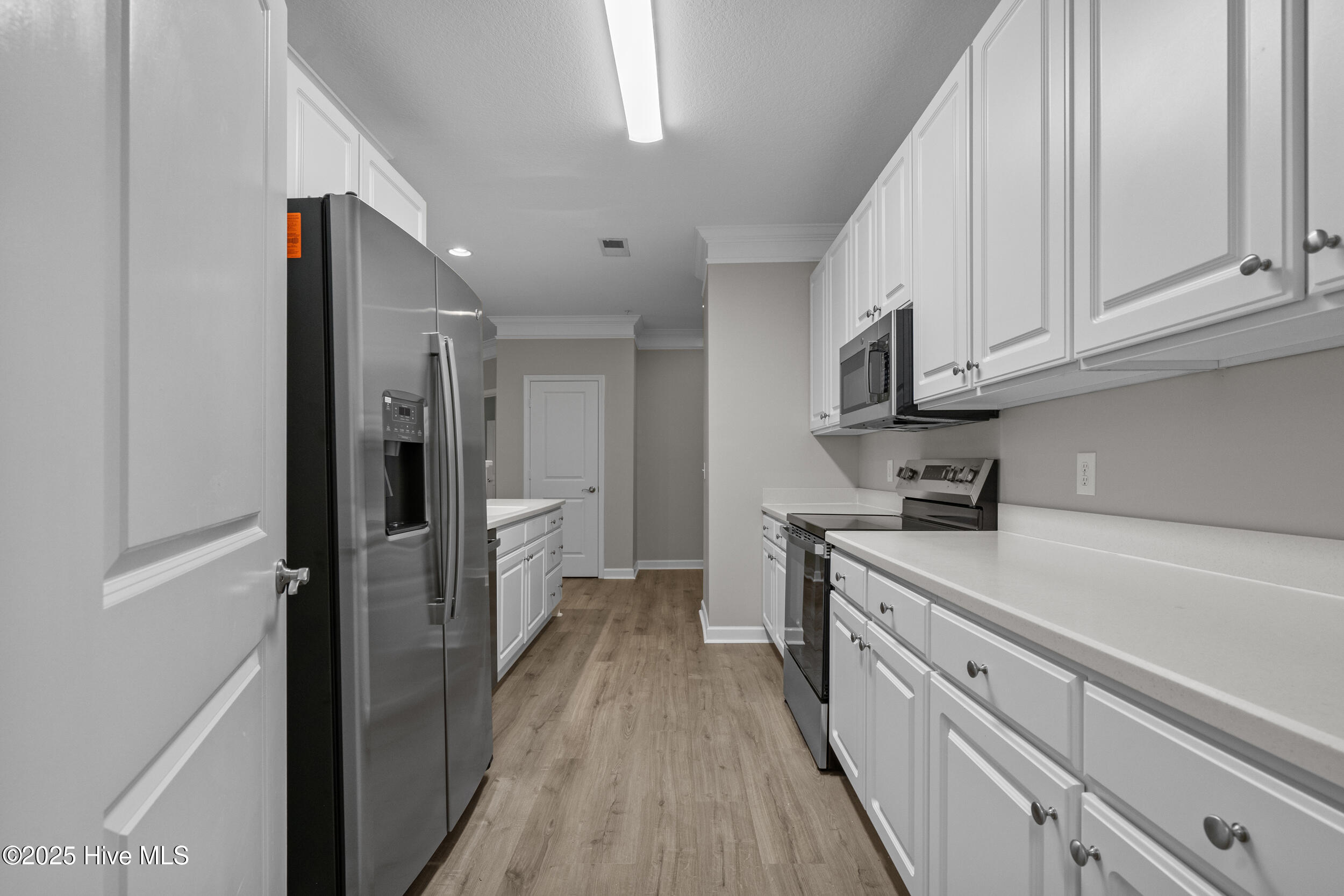 100540040 | Photo 22