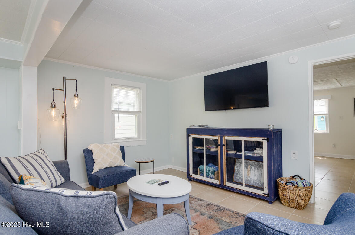 100564062 | Photo 19