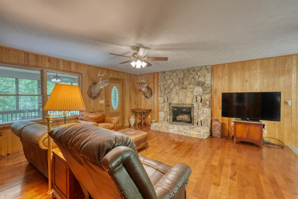 847 Deer Hill Road, Murphy, NC 28906 Listing Photo  12