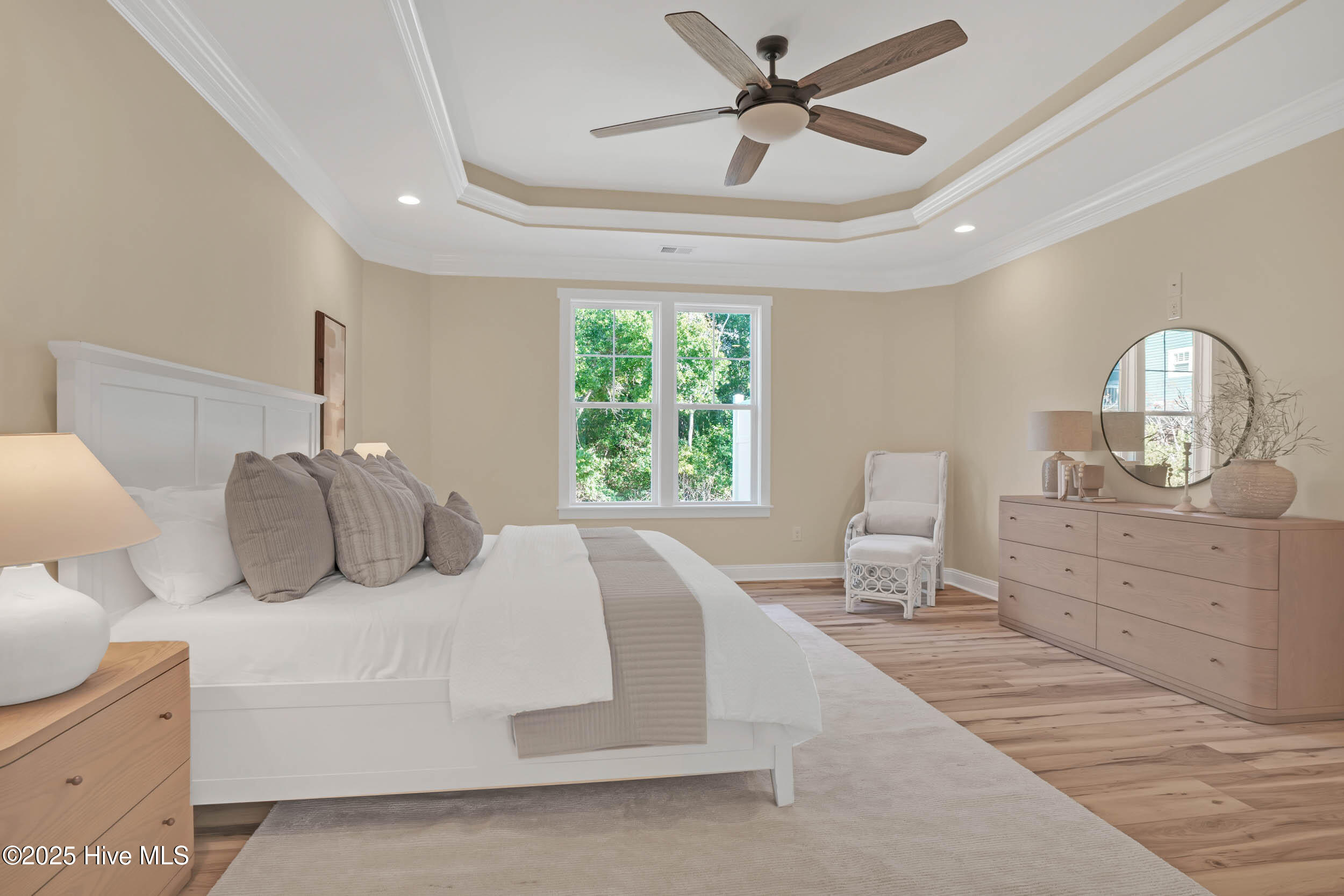 100460470 | Photo 32