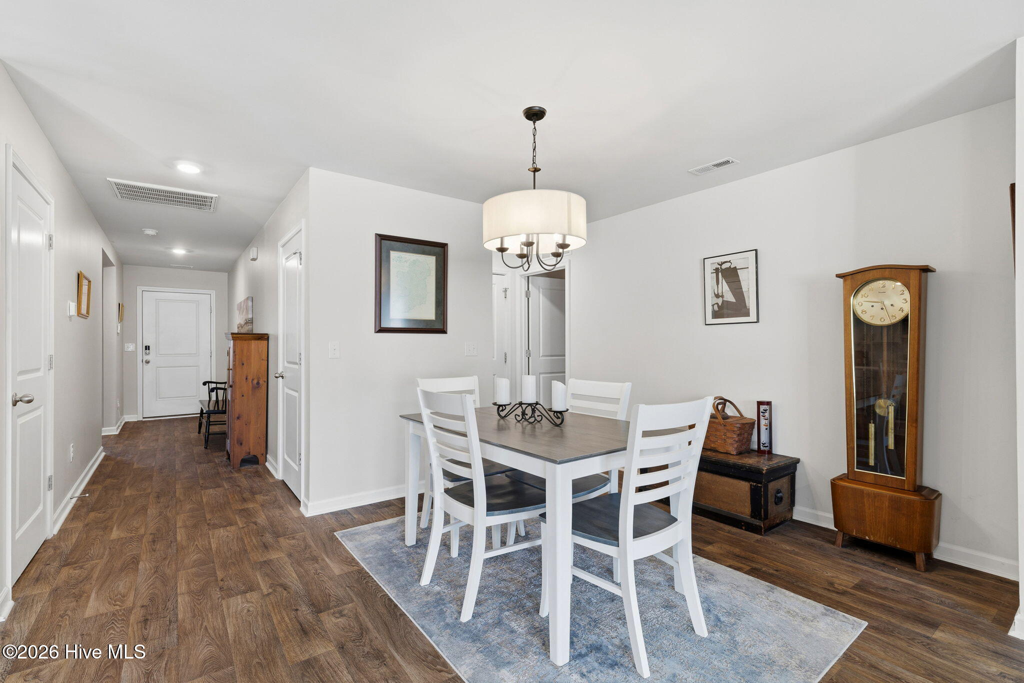 100553994 | Photo 20