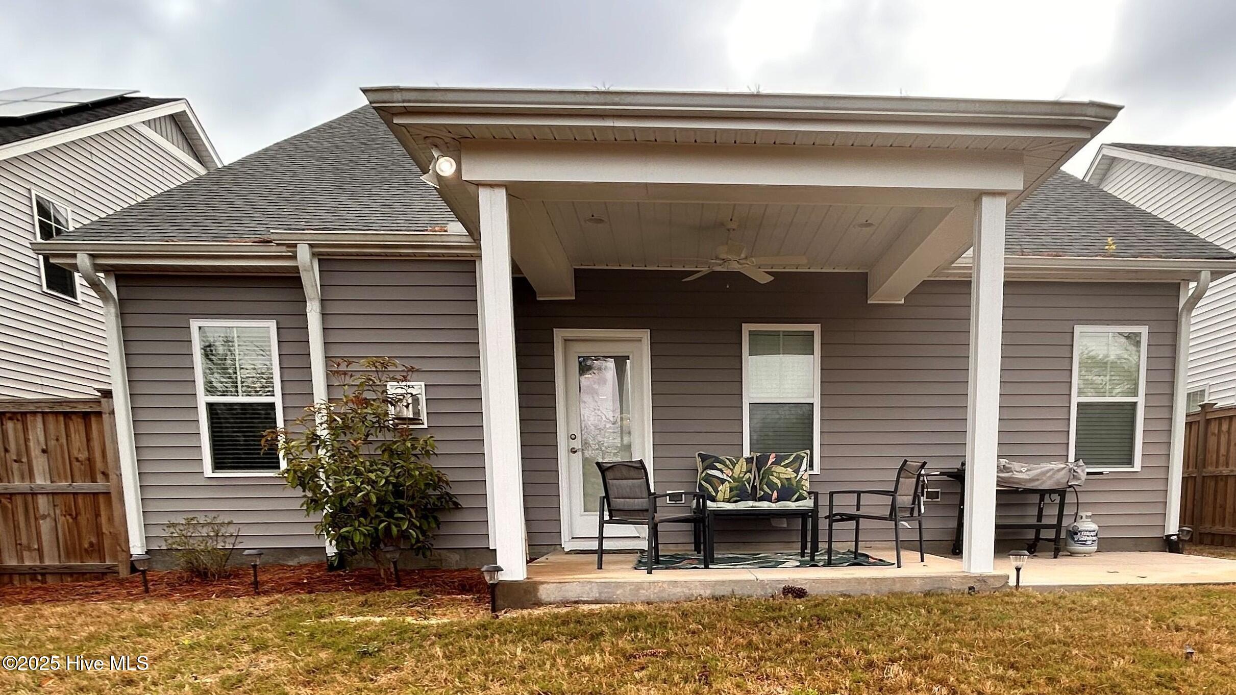 100492599 | Photo 30