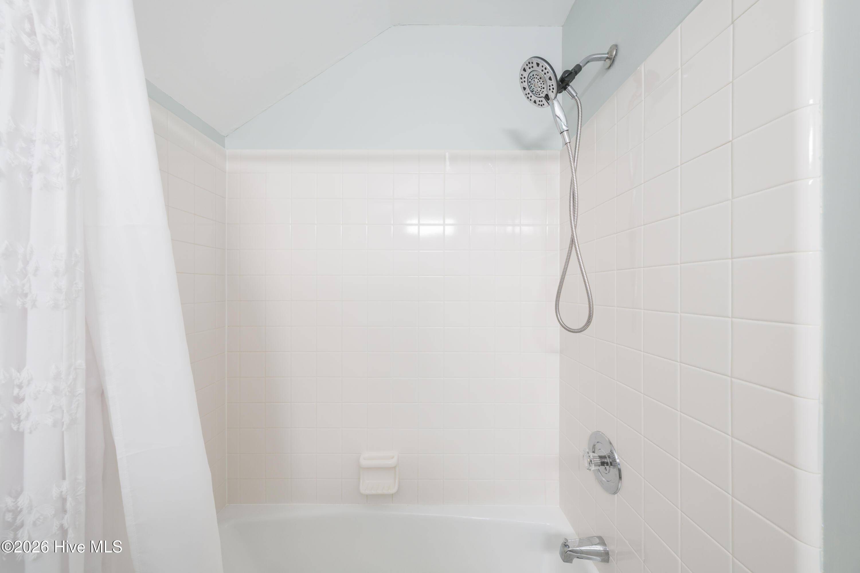 100553982 | Photo 37