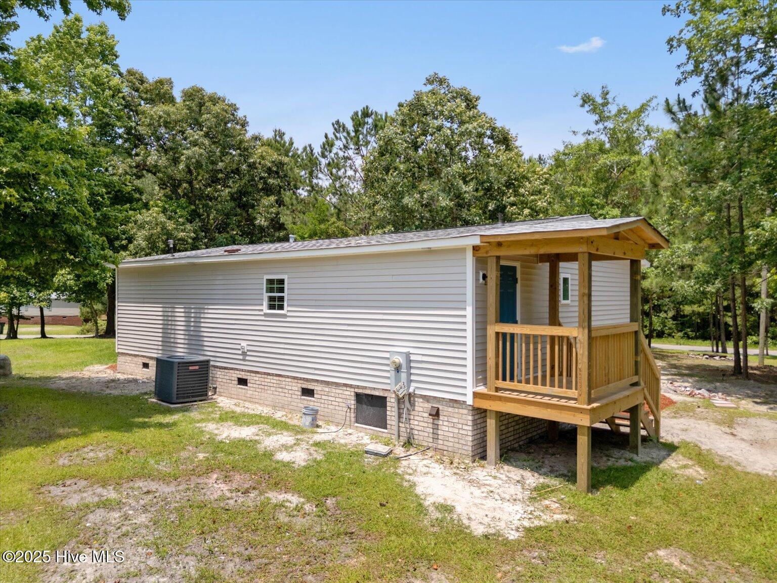 100512126 | Photo 30